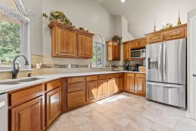 7524 Engineers Court, Larkspur, CO 80118 - Photo 9