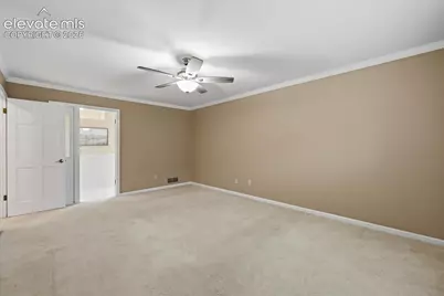 6914 Oak Valley Drive, Colorado Springs, CO 80919 - Photo 21