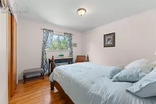 106 Lois Ln, Colorado Springs, CO 80904 - Photo 5