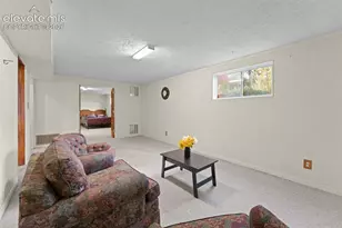 106 Lois Ln, Colorado Springs, CO 80904 - Photo 37