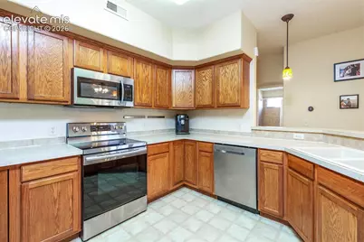 2085 Montura View #102, Colorado Springs, CO 80919 - Photo 9