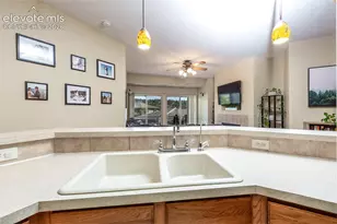 2085 Montura View, Colorado Springs, CO 80919 - Photo 11