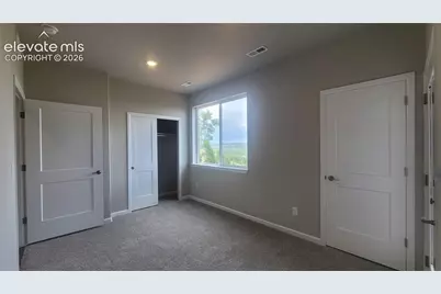 747 Belleza View, Colorado Springs, CO 80907 - Photo 5