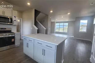 747 Belleza Vw, Colorado Springs, CO 80907 - Photo 15
