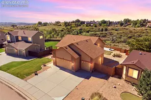 7454 Waterside Dr, Colorado Springs, CO 80925 - Photo 41
