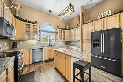 704 S Chimazo Drive, Pueblo, CO 81007 - Photo 9