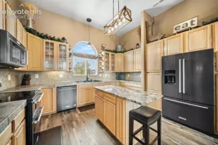 704 S Chimazo Dr, Pueblo, CO 81007 - Photo 9