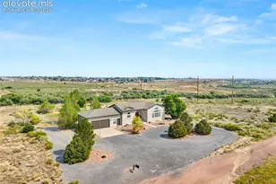 704 S Chimazo Dr, Pueblo, CO 81007 - Photo 43