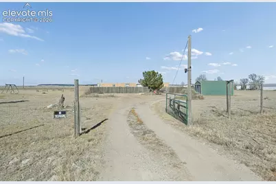 12220 Preston Place, Peyton, CO 80831 - Photo 15