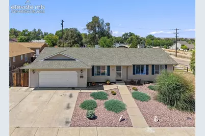 305 Alma Avenue, Pueblo, CO 81004 - Photo 1