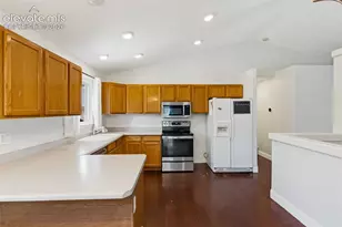 305 Alma Ave, Pueblo, CO 81004 - Photo 17