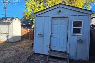 1112 2nd St, Colorado Springs, CO 80907 - Photo 9