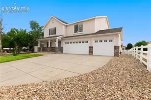 7812 Candlelight Ln, Fountain, CO 80817 - Photo 3