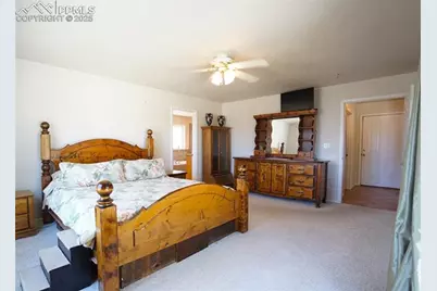 461 E Fredonia Drive, Pueblo, CO 81007 - Photo 29