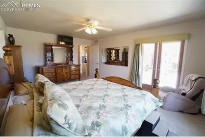 461 E Fredonia Drive, Pueblo, CO 81007 - Photo 25