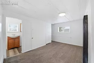 1437 Cypress St, Pueblo, CO 81004 - Photo 37