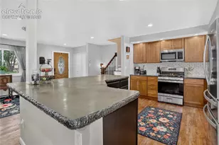 4138 Valli Vista Rd, Colorado Springs, CO 80909 - Photo 13