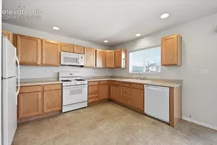 17612 Quarry Way, Monument, CO 80132 - Photo 9