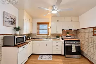 1131 Rockwood Ave, Colorado Springs, CO 80905 - Photo 15