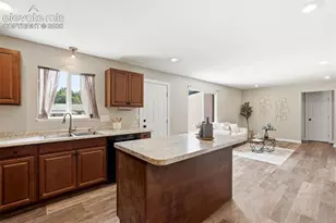 2725 Flintridge Dr, Colorado Springs, CO 80918 - Photo 7