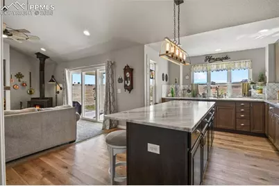 5449 Haes Haven View, Colorado Springs, CO 80908 - Photo 9