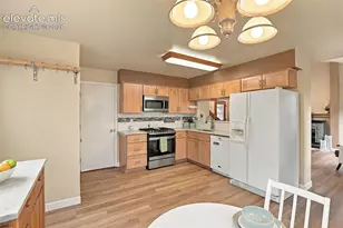 5960 Chokecherry Dr, Colorado Springs, CO 80919 - Photo 15