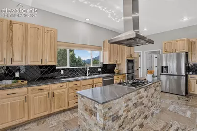 3725 Twisted Oak Circle, Colorado Springs, CO 80904 - Photo 9