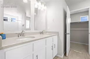 9257 Mayflower Gulch Wy, Colorado Springs, CO 80927 - Photo 15
