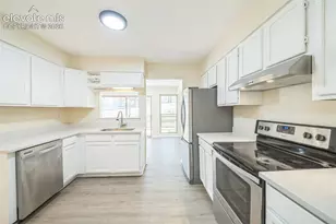 10635 Green Mountain Falls Rd, Green Mountain Falls, CO 80819 - Photo 17