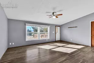 1044 P St, Penrose, CO 81240 - Photo 9