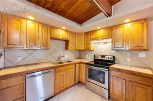 3306 Pennsylvania Ave, Colorado Springs, CO 80907 - Photo 9
