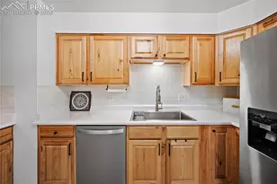 622 Paradise Ln, Colorado Springs, CO 80904 - Photo 9