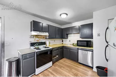 93 Regency Boulevard, Pueblo, CO 81005 - Photo 5