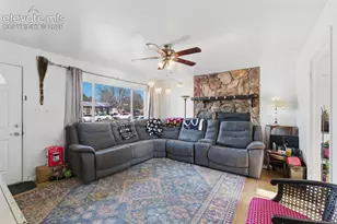 904 Potter Dr, Colorado Springs, CO 80909 - Photo 15