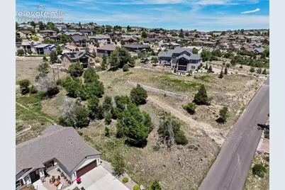 4640 Emerald Drive, Colorado Springs, CO 80918 - Photo 9