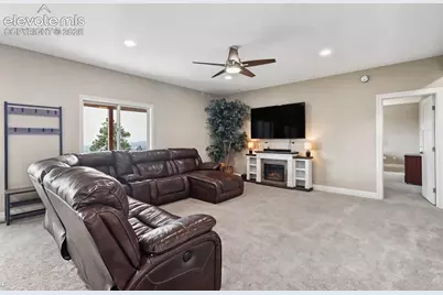 3325 Cedar Heights Drive, Colorado Springs, CO 80904 - Photo 37
