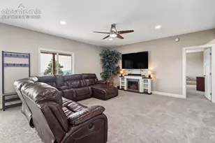 3325 Cedar Heights Dr, Colorado Springs, CO 80904 - Photo 37