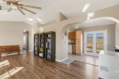 1689 N Calle Rosa Place, Pueblo West, CO 81007 - Photo 5