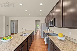 10377 Valor Ct, Colorado Springs, CO 80925 - Photo 13