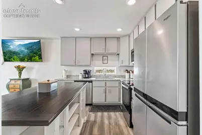 6043 Notch Top Way, Colorado Springs, CO 80927 - Photo 15