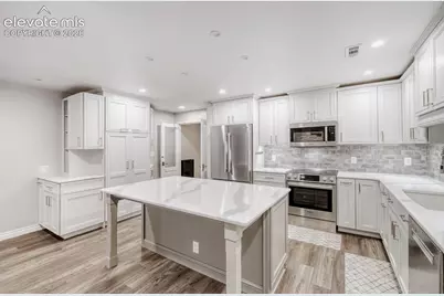 555 N Verbena Drive, Pueblo, CO 81007 - Photo 27