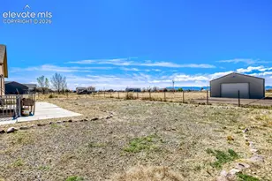 555 N Verbena Dr, Pueblo, CO 81007 - Photo 35