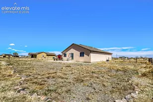 555 N Verbena Dr, Pueblo, CO 81007 - Photo 37