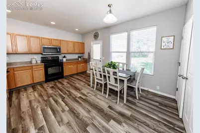 2722 Tumblewood Grove, Colorado Springs, CO 80910 - Photo 9