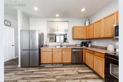 2722 Tumblewood Grove, Colorado Springs, CO 80910 - Photo 7