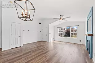 11095 Falling Star Rd, Fountain, CO 80817 - Photo 7