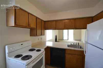 6660 W Dublin Loop, Colorado Springs, CO 80918 - Photo 3