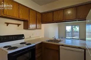 6660 W Dublin Loop, Colorado Springs, CO 80918 - Photo 19