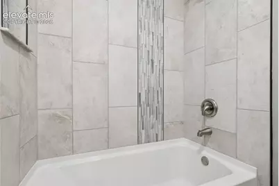 6723 Bishop Drive, Colorado Springs, CO 80918 - Photo 11