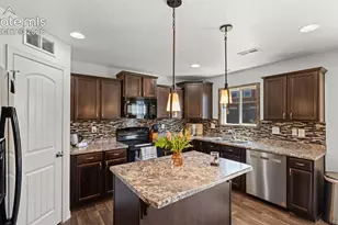 9559 Desert Lily Cir, Colorado Springs, CO 80925 - Photo 9